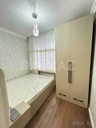 2 otaqlı Köhnə tikili, Qara Qarayev m., Bakı