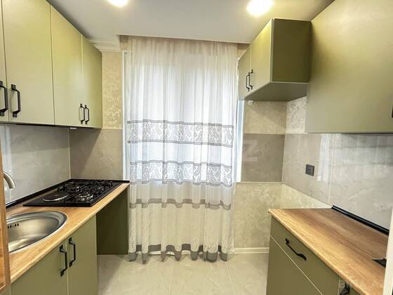 2 otaqlı Köhnə tikili, Qara Qarayev m., Bakı