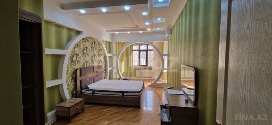 3 otaqlı Yeni tikili, 8 Noyabr m., Bakı
