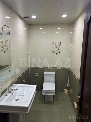 3 otaqlı Yeni tikili, Elmlər Akademiyası m., Bakı