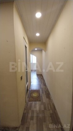 3 otaqlı Köhnə tikili, Elmlər Akademiyası m., Bakı