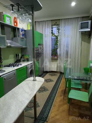 3 otaqlı Yeni tikili, Elmlər Akademiyası m., Bakı