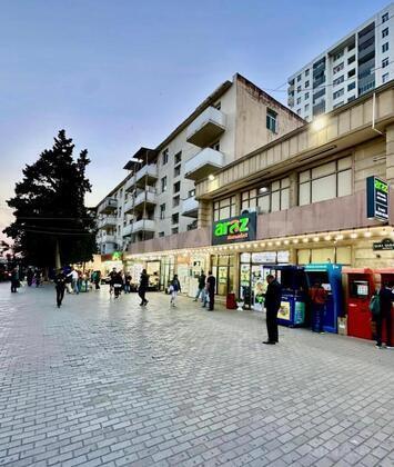 2 otaqlı Köhnə tikili, Qara Qarayev m., Bakı