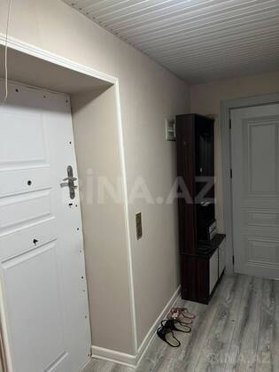 3 otaqlı Köhnə tikili, Memar Əcəmi m., Bakı
