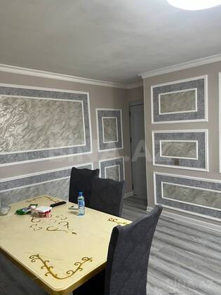 3 otaqlı Köhnə tikili, Memar Əcəmi m., Bakı