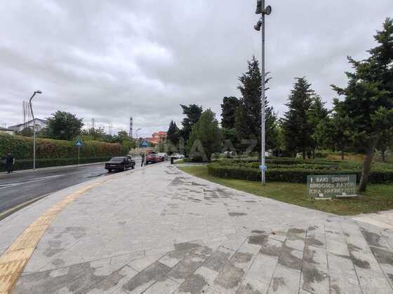 Torpaq Azadlıq Prospekti m., Bakı