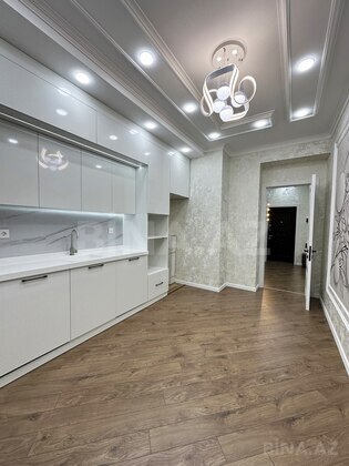 3 otaqlı Yeni tikili, Neftçilər m., Bakı