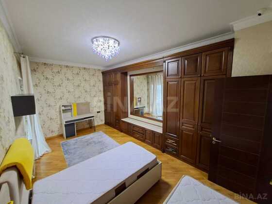 3 otaqlı Yeni tikili, 28 May m., Bakı