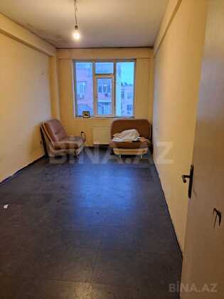 3 otaqlı Yeni tikili, Xırdalan