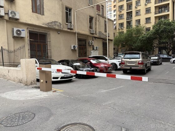 4 otaqlı Yeni tikili, Nəsimi r., Bakı
