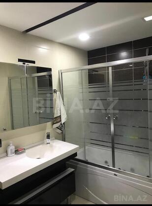4 otaqlı Yeni tikili, Şah İsmayıl Xətai m., Bakı