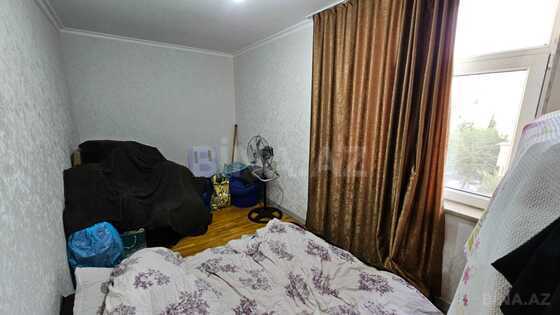 2 otaqlı Köhnə tikili, Elmlər Akademiyası m., Bakı
