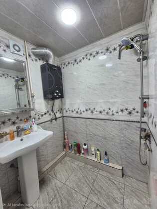 2 otaqlı Köhnə tikili, Elmlər Akademiyası m., Bakı
