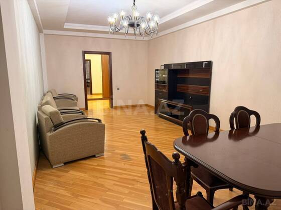 3 otaqlı Yeni tikili, Elmlər Akademiyası m., Bakı