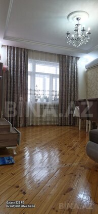 3 otaqlı Yeni tikili, Xırdalan