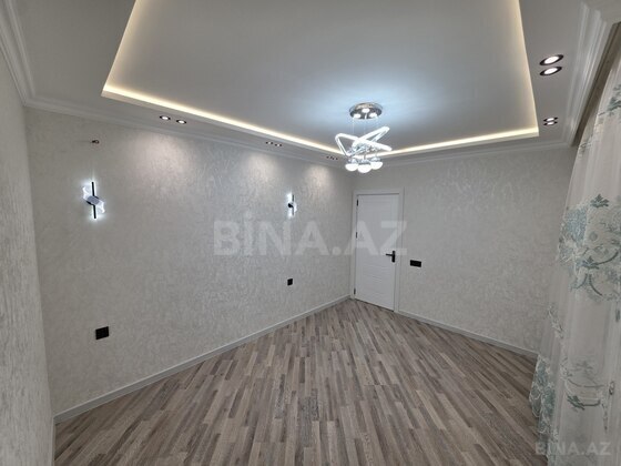 3 otaqlı Köhnə tikili, Yeni Günəşli q., Bakı