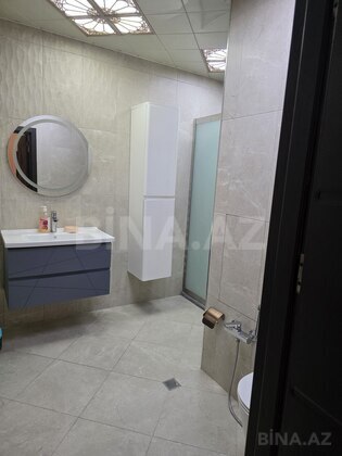 3 otaqlı Yeni tikili, Şah İsmayıl Xətai m., Bakı
