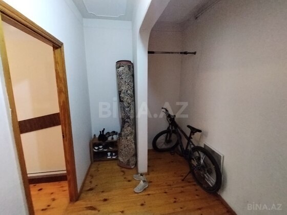 2 otaqlı Köhnə tikili, Xalqlar Dostluğu m., Bakı