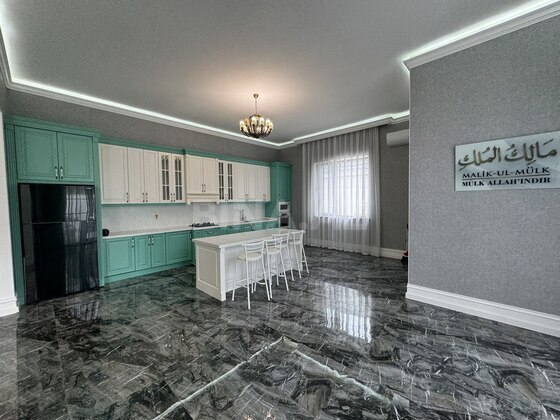 4 otaqlı Həyət evi/Bağ evi, Mərdəkan q., Bakı
