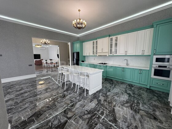 4 otaqlı Həyət evi/Bağ evi, Mərdəkan q., Bakı