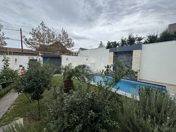 4 otaqlı Həyət evi/Bağ evi, Mərdəkan q., Bakı