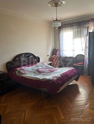 3 otaqlı Köhnə tikili, Azadlıq Prospekti m., Bakı