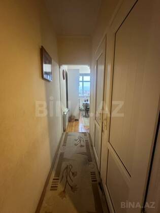 5 otaqlı Köhnə tikili, Bakıxanov q., Bakı