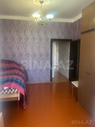 3 otaqlı Köhnə tikili, Həzi Aslanov m., Bakı