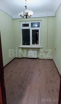 3 otaqlı Köhnə tikili, Nizami m., Bakı