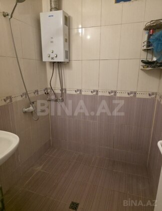 2 otaqlı Köhnə tikili, Memar Əcəmi m., Bakı