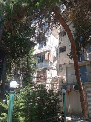 3 otaqlı Köhnə tikili, Nəsimi r., Bakı