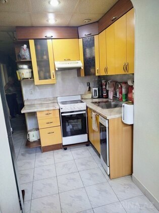 3 otaqlı Köhnə tikili, Gənclik m., Bakı