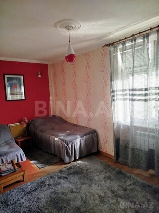 3 otaqlı Köhnə tikili, Gənclik m., Bakı