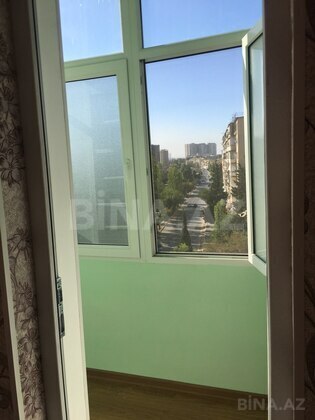 2 otaqlı Köhnə tikili, Əhmədli m., Bakı