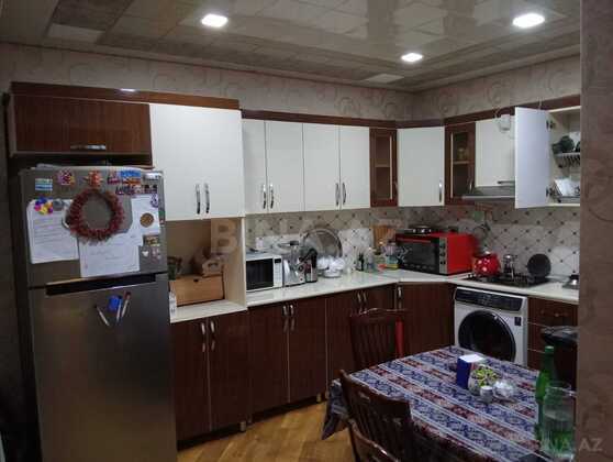 3 otaqlı Yeni tikili, İnşaatçılar m., Bakı