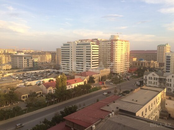 3 otaqlı Yeni tikili, Şah İsmayıl Xətai m., Bakı