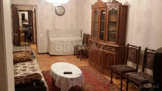 2 otaqlı Köhnə tikili, 28 May m., Bakı