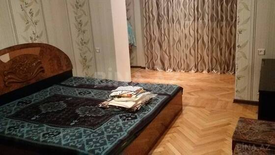 2 otaqlı Köhnə tikili, 28 May m., Bakı