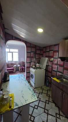 2 otaqlı Köhnə tikili, Sahil m., Bakı