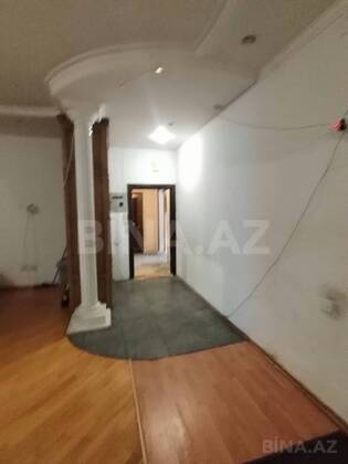 4 otaqlı Yeni tikili, Nizami m., Bakı