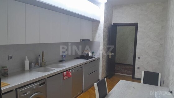 2 otaqlı Yeni tikili, Nizami m., Bakı