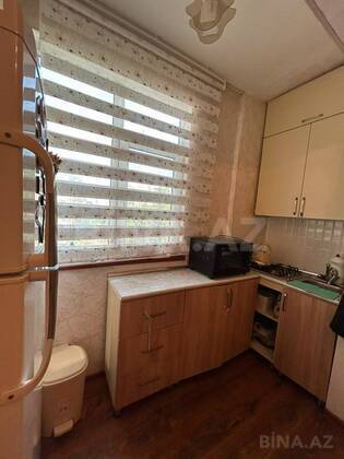 2 otaqlı Köhnə tikili, 9-cu mikrorayon q., Bakı