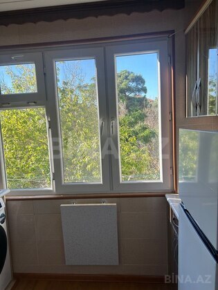 2 otaqlı Köhnə tikili, Neftçilər m., Bakı