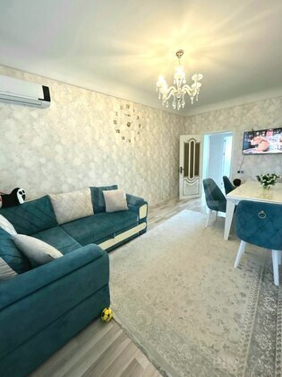 2 otaqlı Köhnə tikili, Bakıxanov q., Bakı