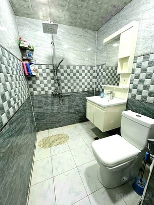 2 otaqlı Köhnə tikili, Bakıxanov q., Bakı