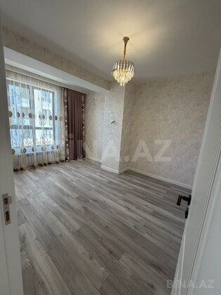 3 otaqlı Yeni tikili, Qaraçuxur q., Bakı