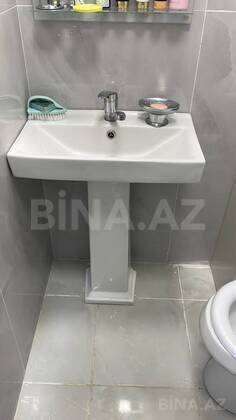 1 otaqlı Köhnə tikili, Memar Əcəmi m., Bakı
