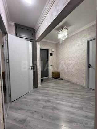 3 otaqlı Köhnə tikili, Yeni Günəşli q., Bakı