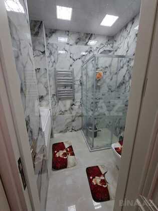 4 otaqlı Köhnə tikili, Nizami m., Bakı