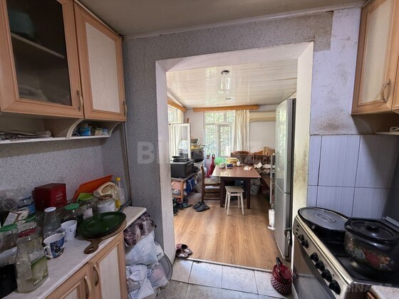 3 otaqlı Köhnə tikili, Neftçilər m., Bakı